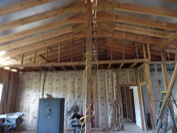 4th image of 1237 County Road 4303