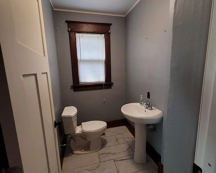 1545 S 13th St — Photo 12