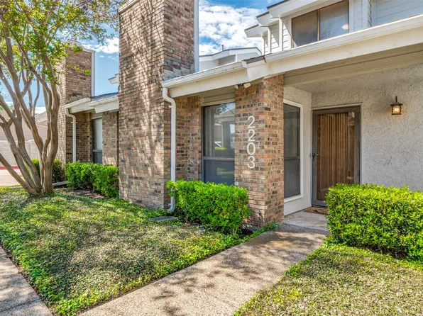 17490 Meandering Way APT 2203, Dallas, TX 75252