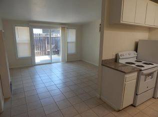 1901 E 8th St #9, Davis, CA 95616