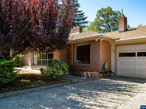 1236 Gilbert Ln, Sweet Home, OR 97386