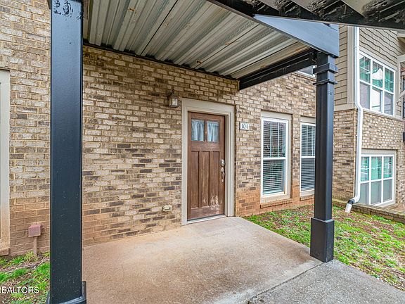 4th image of 3918 Cherokee Woods Way APT 104