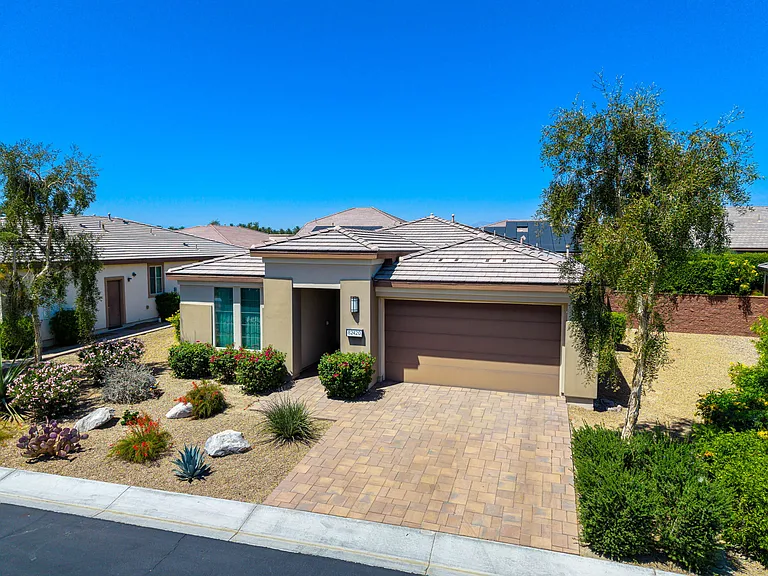 82420 Cathedral Canyon Dr — Photo 27