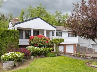 451 Willow Ave, Woodburn, OR 97071