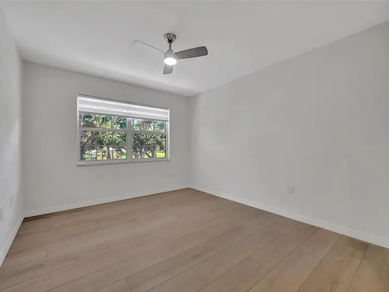 650 Pinellas Point Dr S #216 — Photo 15