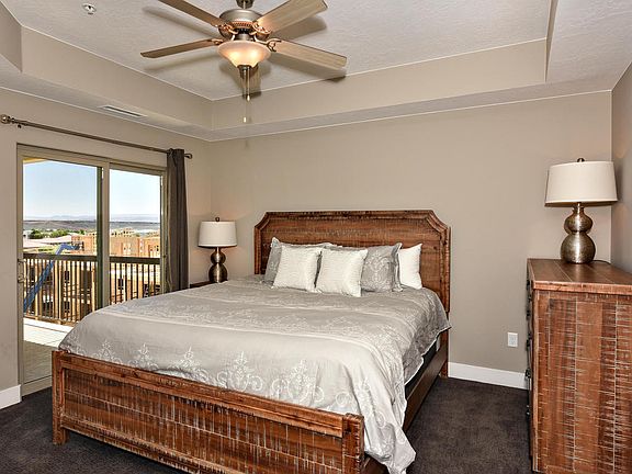 4th image of 1111 S Gap Canyon Pkwy Unit S302