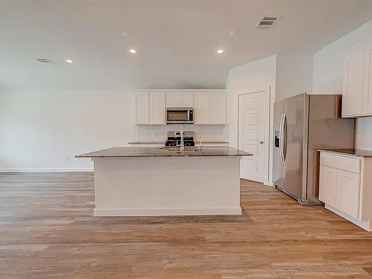 1018 Fringed Bluestar Dr — Photo 7