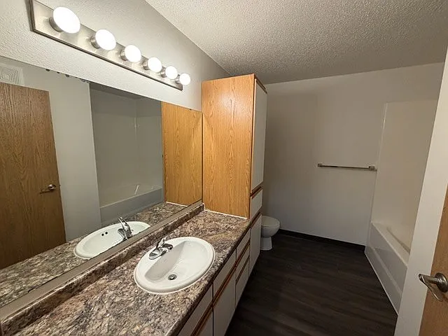The Summers at Osgood Apartments — Photo 22