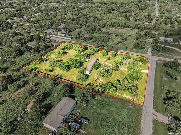 2nd image of 651 County Road 4647