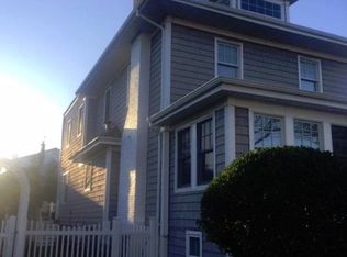 315 Beach 143 St, Far Rockaway, NY 11694