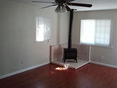 3rd image of 3716 21st Ave
