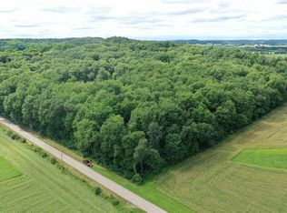 Briar Bluff Rd, Reedsburg, WI 53959