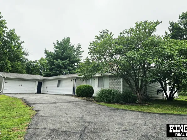 861 Oak Crst, Baxter Springs, KS 66713