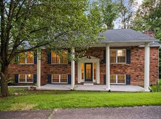 60 Breezy Pl, Elkview, WV 25071
