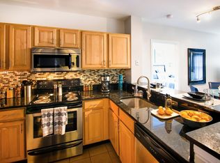 28 Brainard Ave APT 103, Medford, MA 02155