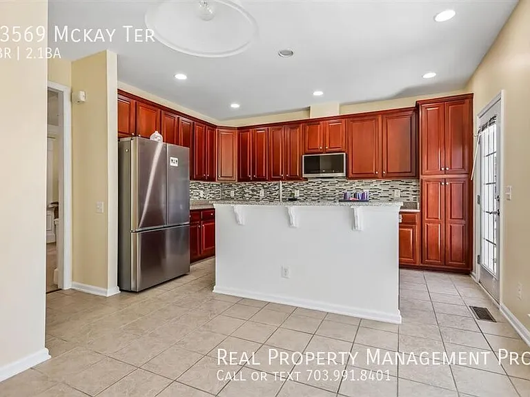 43569 McKay Ter — Photo 12