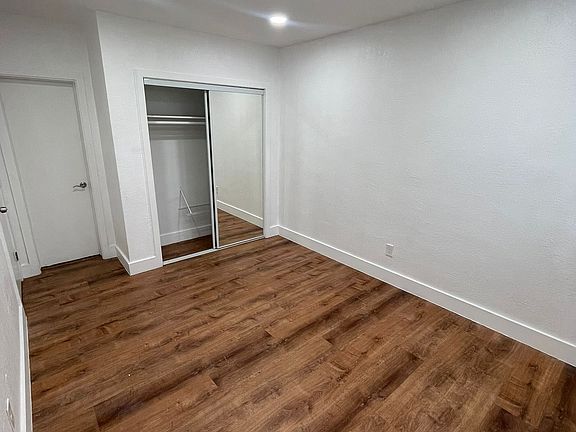 2nd image of 8329 Byron Ave APT 5