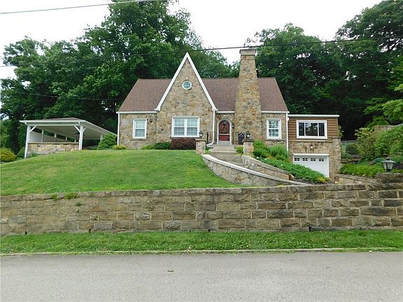 3rd image of 1025 Isabella Rd