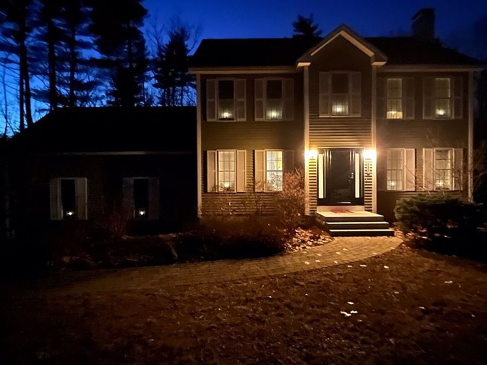 2nd image of 647 N Pembroke Rd