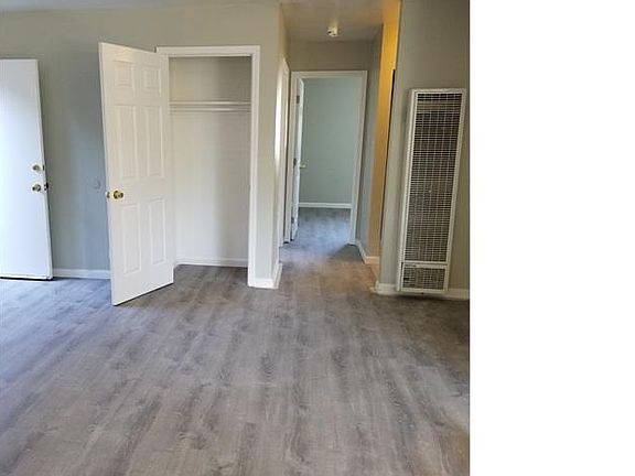 3rd image of 2290 Kammerer Ave