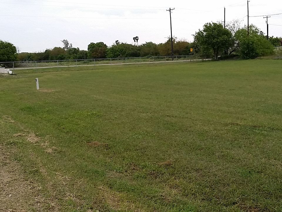 1st image of 7928 Vera Ln