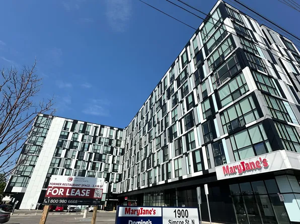 1900 Simcoe St N, Oshawa, ON