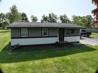 5795 Oakpoint Rd, Jackson, MI 49201