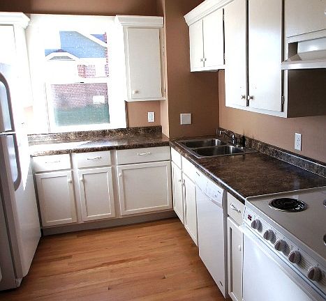 4th image of 2901 N 47th Ave