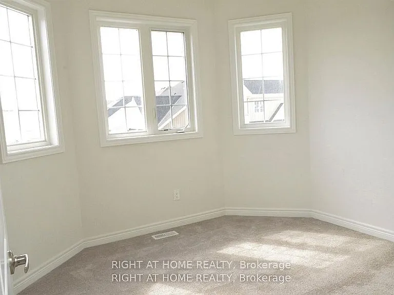 65 Jazzberry Rd #2 — Photo 21