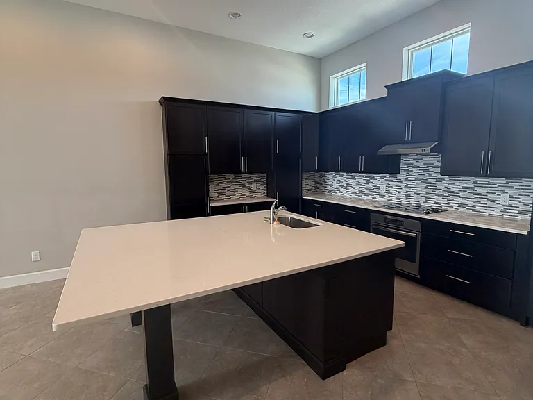 13421 Granger Ave — Photo 4