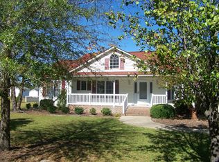 515 W Chicago Ave, Pinebluff, NC 28373