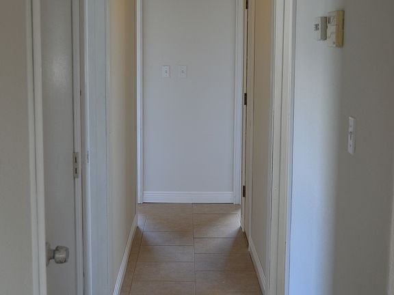 5th image of 1137 Wilmington Dr