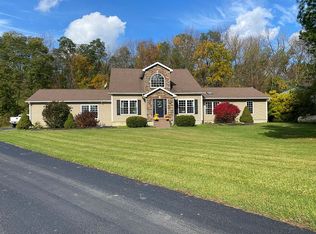 67 Maple Ave, Glenville, NY 12302