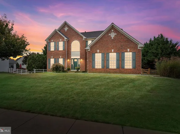 729 Pinewood Dr, Middletown, DE 19709