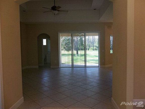 5th image of 45 Red Mill Dr