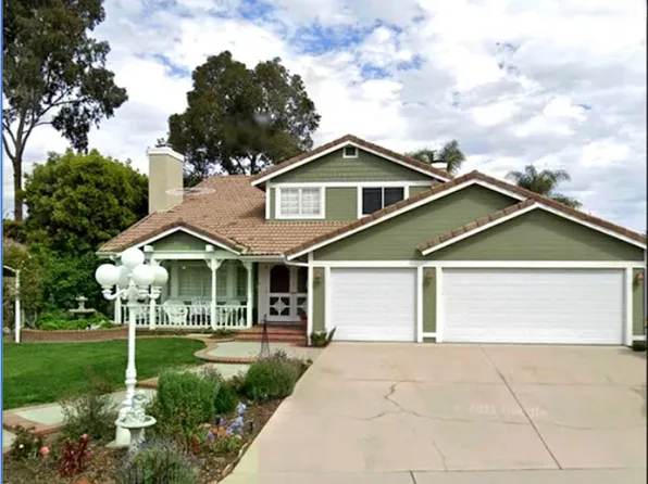 1155 Bridgeport Rd, Corona, CA 92882