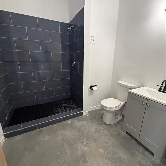536 Smith St #107 — Photo 5