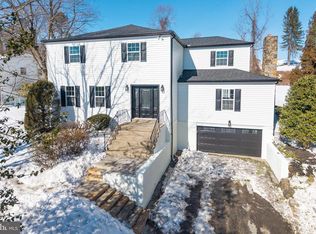 625 Heather Ln, Bryn Mawr, PA 19010