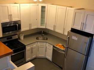 382 N Broadway, Yonkers, NY 10701