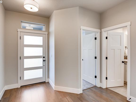 2nd image of 2117 SE 40th Ave #Pr28