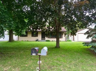 3781 Kenny Ln, White Bear Lake, MN 55110