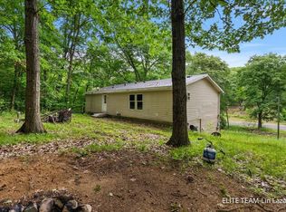 6718 Schmeid Rd, Lakeview, MI 48850