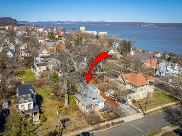 10 Brookside Avenue, Nyack, NY 10960