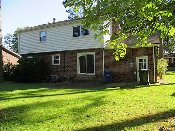 3rd image of 130 Moline Dr