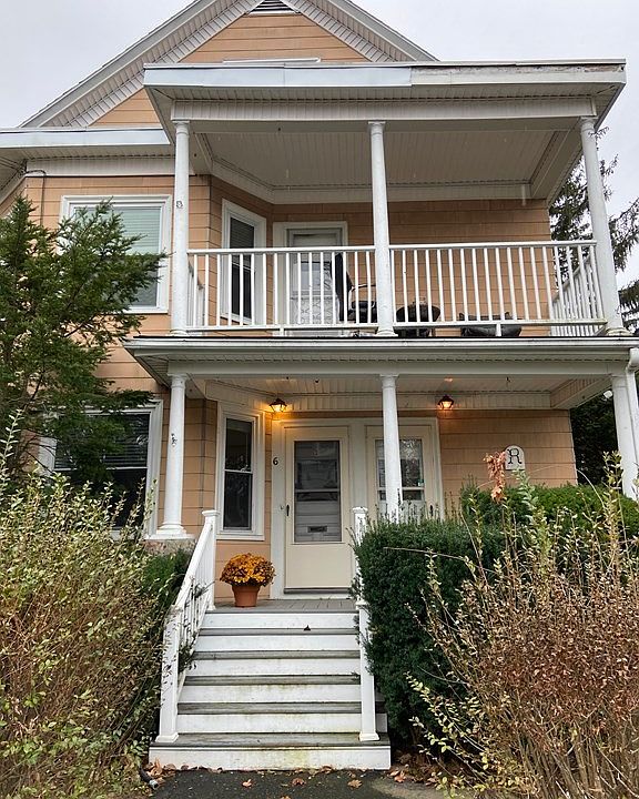 1st image of 6 15th Ave #8