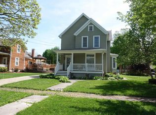 901 Willard St, Galesburg, IL 61401