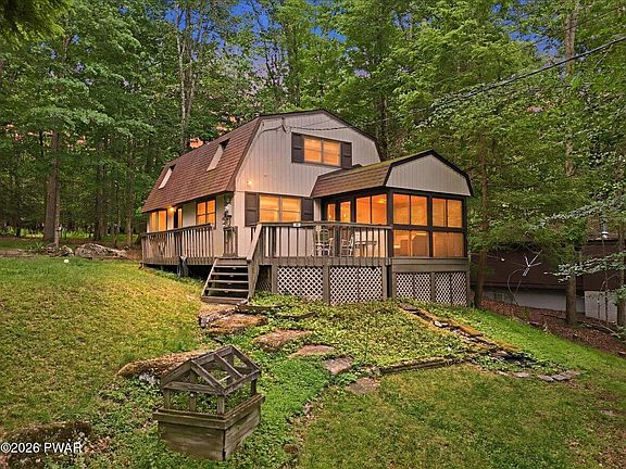 2nd image of 28 Bruin Rd