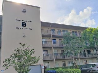 551 SW 135th Ave APT 102B, Pembroke Pines, FL 33027