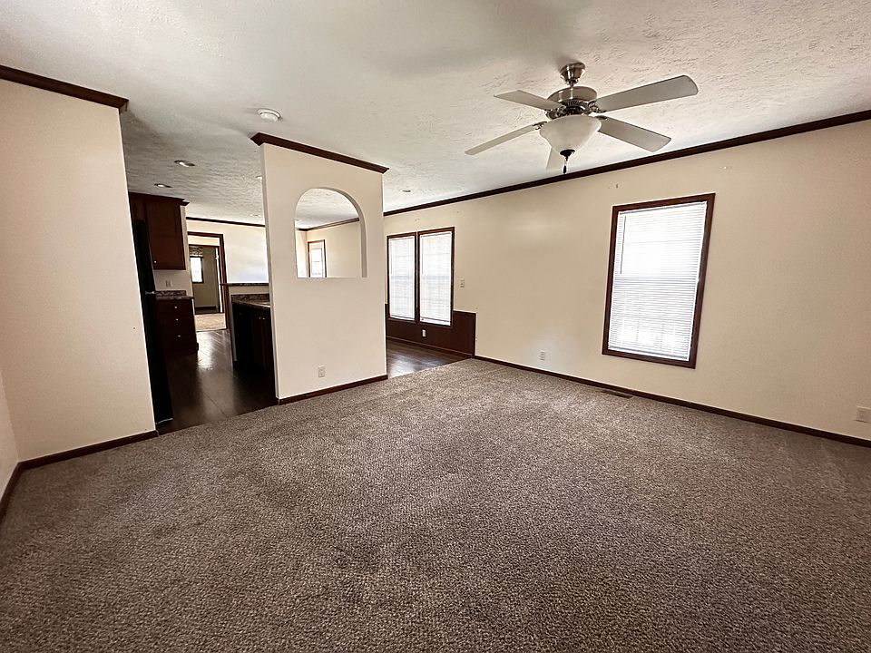 1st image of 13605 Clearwater Ln #112