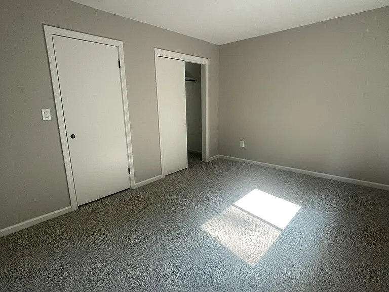 273 Derby Ave #503 — Photo 8